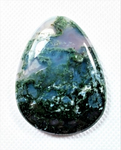 Agat mszysty kaboszon
Rozmiar kamienia 4,7 cm x 3,5 cm
