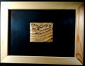 Obrazek z jaspisem krajobrazowym w ramce. 
Wymiary ramki 10 cm x 14 cm
Ramka z podwójną opcją: zawieszka i podpórka