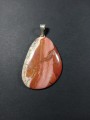 Jaspis na posrebrzanej zawieszce
w kolorach brązu różu pudrowego i bieli
Rozmiar kamienia 3,9cm x 5,4cm