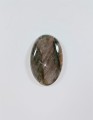 Labradoryt 
Kamień ręcznie formowany i oszlifowany 
Rozmiar kamienia 18 mm x 28 mm