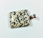 Jaspis dalmatyńczyk prostokąt na posrebrzanej zawieszce 