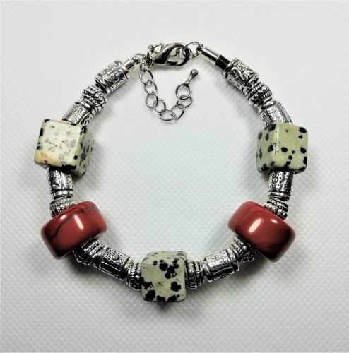 Bransoletka z jaspisem czerwonym i jaspisem dalmatyńczykiem 16 cm + 4 cm przedłużka