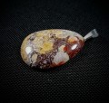 Wisiorek Jaspis na posrebrzanej zawieszce
Rozmiar kamienia 4,8 cm x 3,5 cm