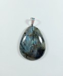 Labradoryt na posrebrzanej zawieszce 46mm x 35mm
