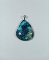 Chryzokola na posrebrzanej zawieszce
Rozmiar kamienia 45 mm x 36 mm