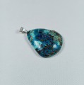 Chryzokola na posrebrzanej zawieszce
Rozmiar kamienia 45 mm x 36 mm