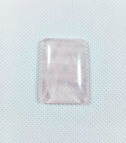 Kwarc różowy kaboszon prostokąt różowa chmurka
Rozmiar kamienia 33mm x 24mm