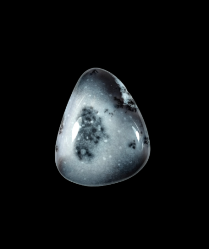 Opal mszysty kaboszon szlifowany