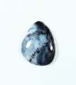 Opal mszysty kaboszon szlifowany.