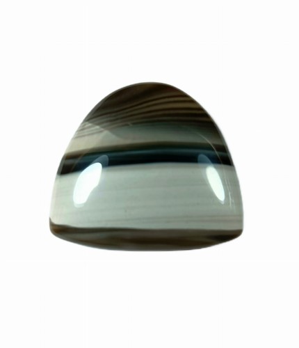 Krzemień pasiasty, naturalny kamień ręcznie formowany, szlifowany.