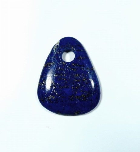 Wisiorek z lapis lazuli z otworkiem