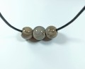 Naszyjnik z krzemienia pasiastego kulki na rzemieniu