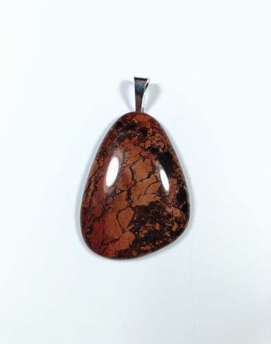 Wisiorek Jaspis czerwony o na posrebrzanej zawieszce