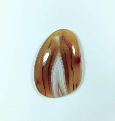 Agat brazylijski. Okaz lub kamień do biżuterii.