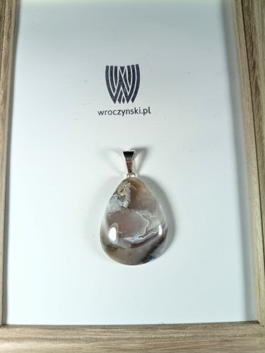 Wisiorek Agat z Botswany na posrebrzanej zawieszce
