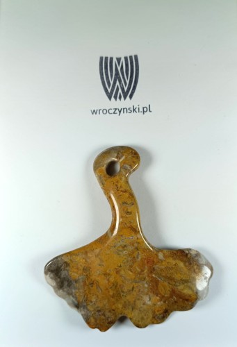 Wisiorek z Jaspisu z otworkiem na rzemień Liść miłorzębu